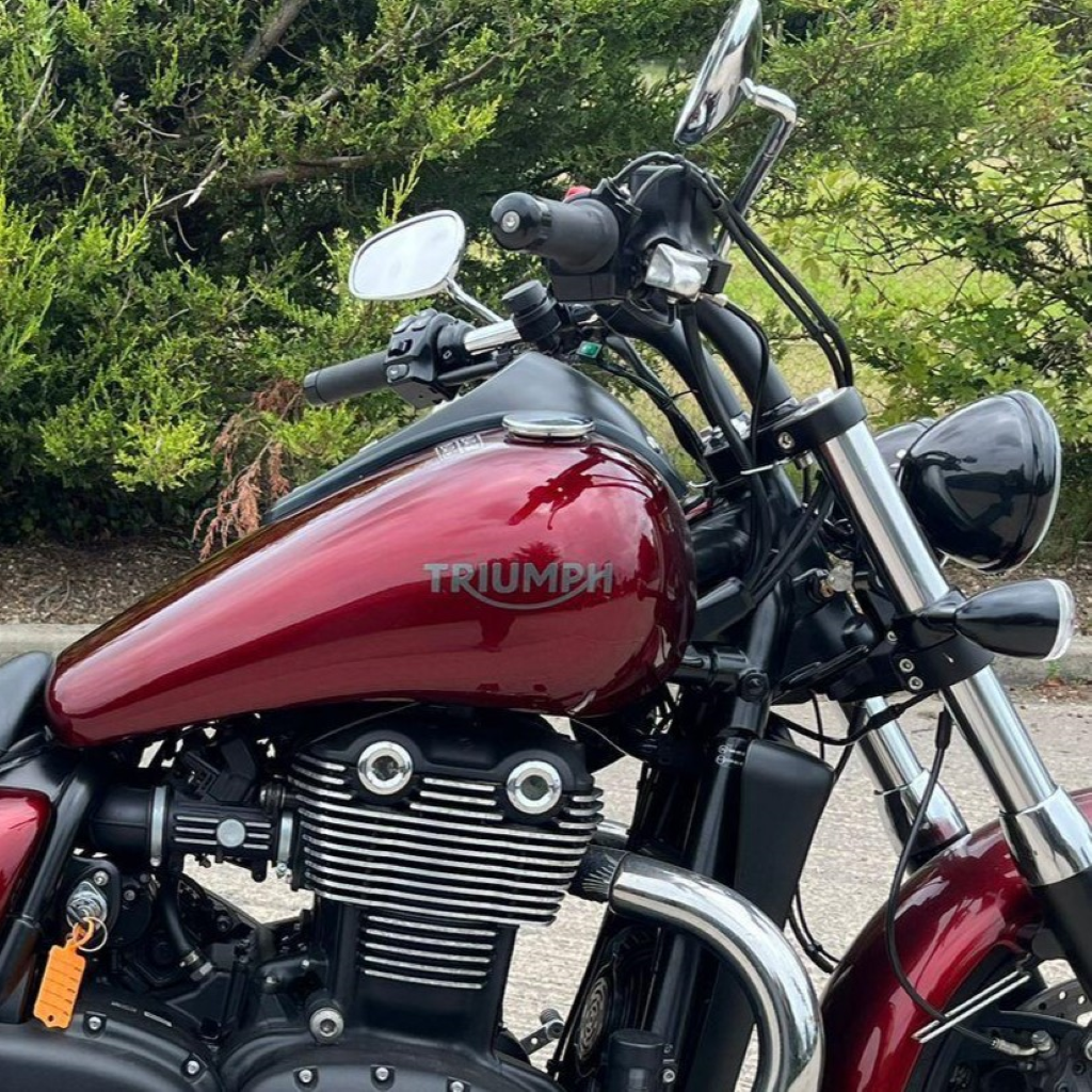 Triumph Lava Red (code CD) Paint Product